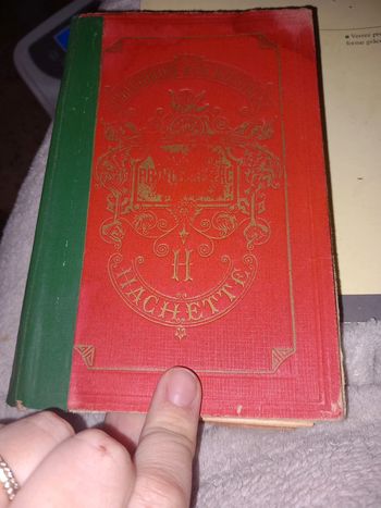 Livre bibliothèque rose illustrée