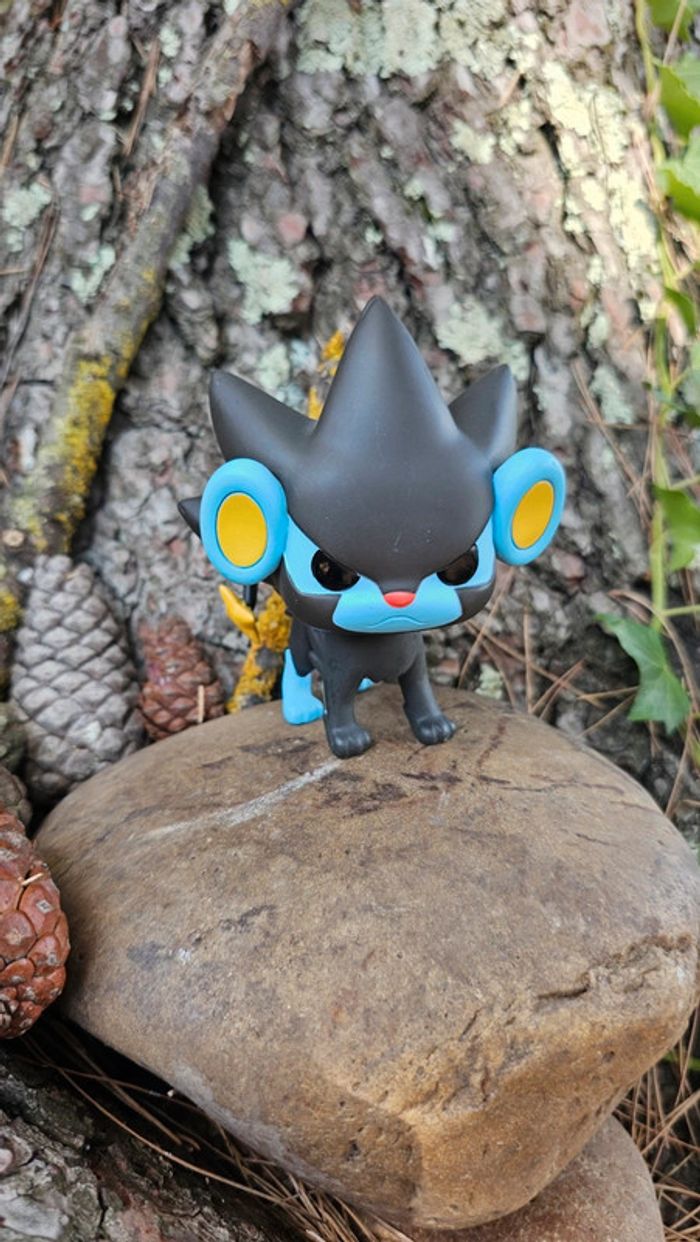 Super figurine Pokemon Nintendo pop luxray - photo numéro 2