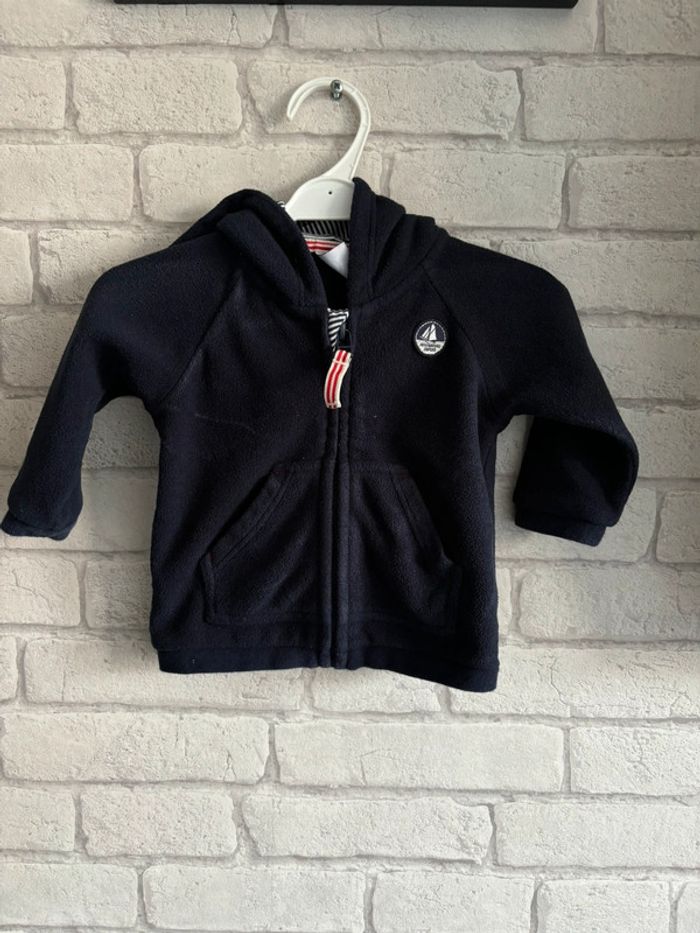 Veste Polaire petit bateau taille 6 mois