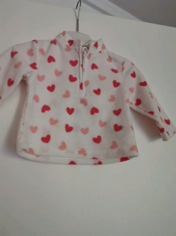 Pull polaire 6 mois