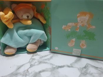 Boite avec doudou