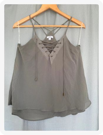 Débardeur neuf 🍒 Taille M - Ardene