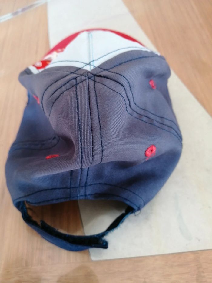 Casquette - photo numéro 3