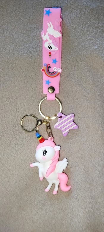 Porte clé licorne rose