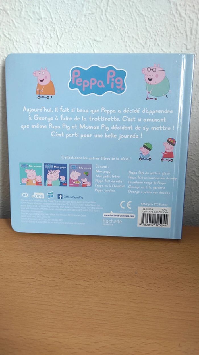 Peppa fait de la trotinette - photo numéro 2