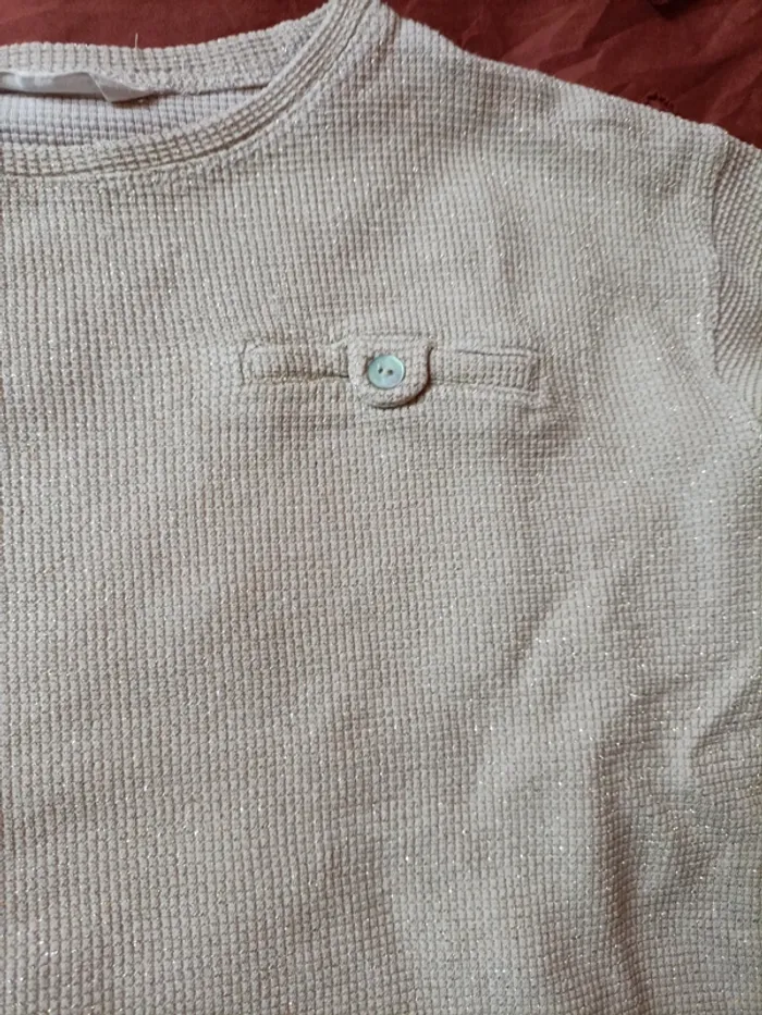 Joli pull court Mango 8/10 ans - photo numéro 3