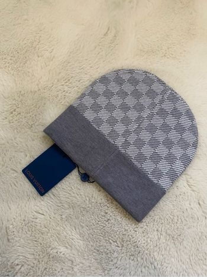 Bonnet - photo numéro 2