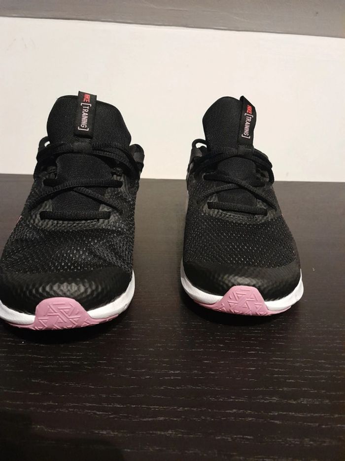 Baskets running femme 38.5 Nike - photo numéro 3