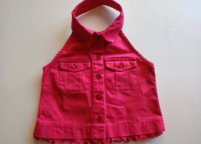 Haut ras du coup et dos nu