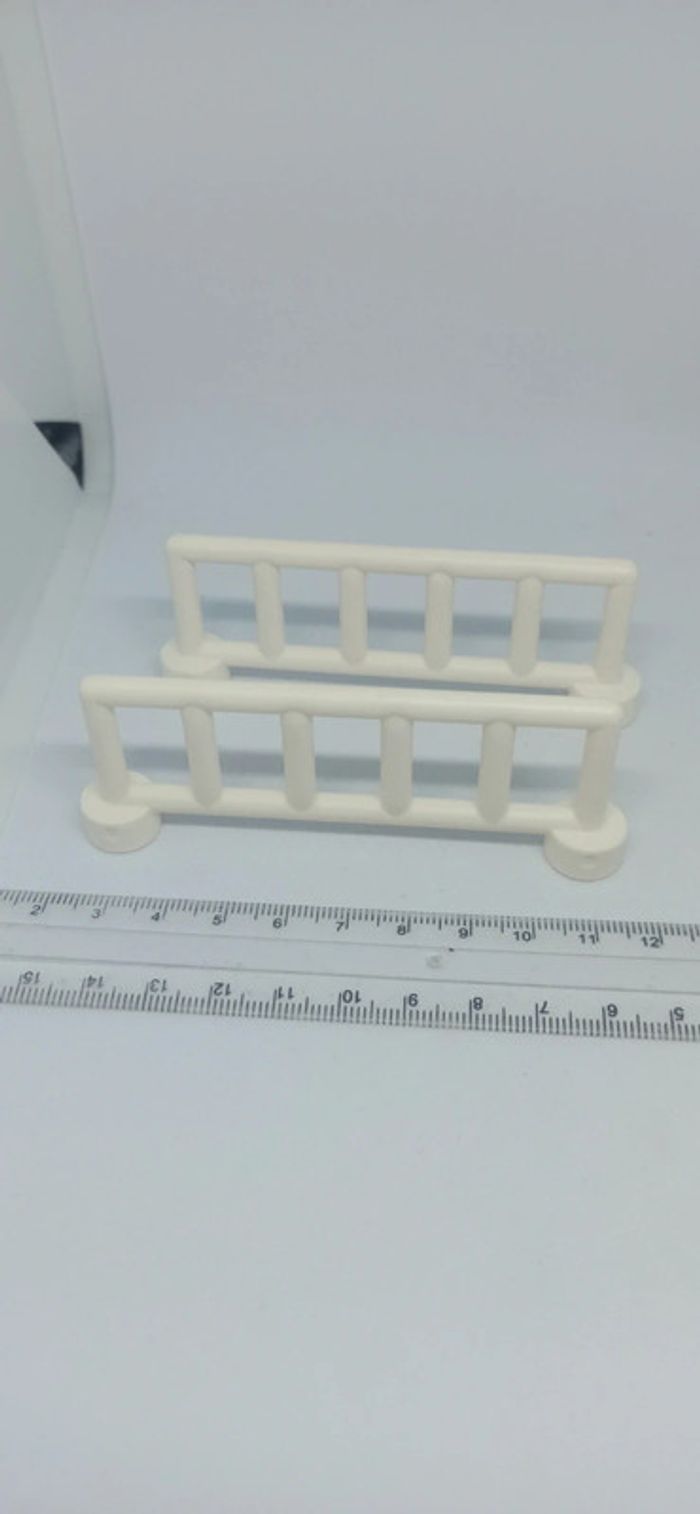 Barrières blanches lego duplo - photo numéro 2