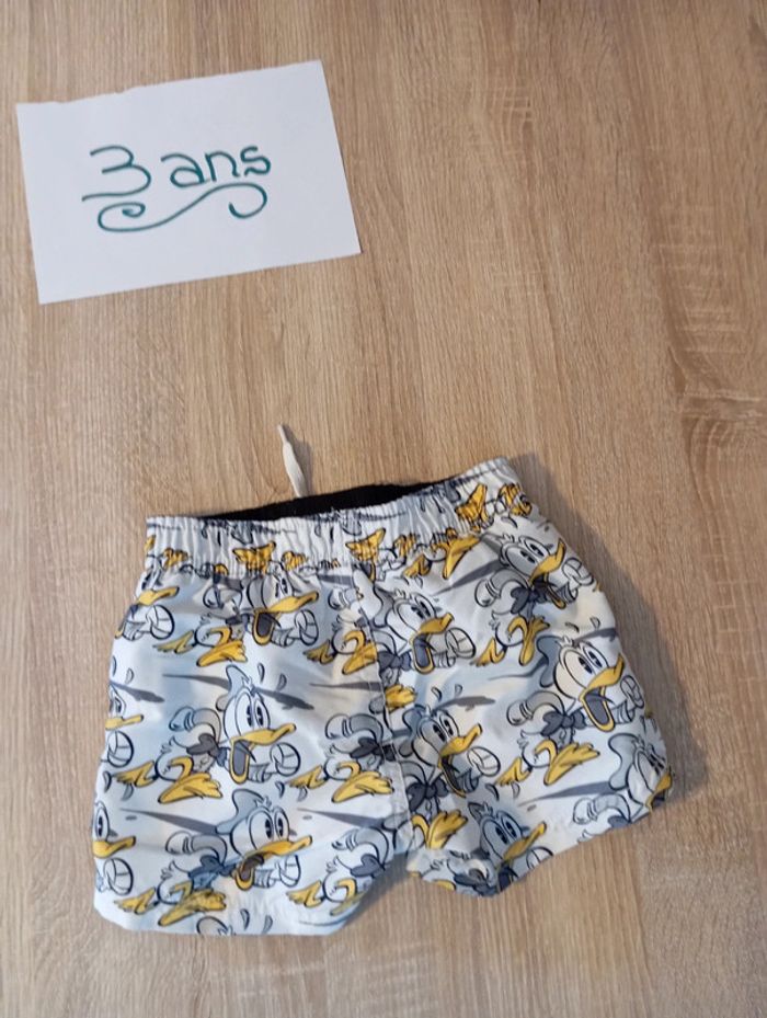 Short de bain taille 3 ans - photo numéro 2