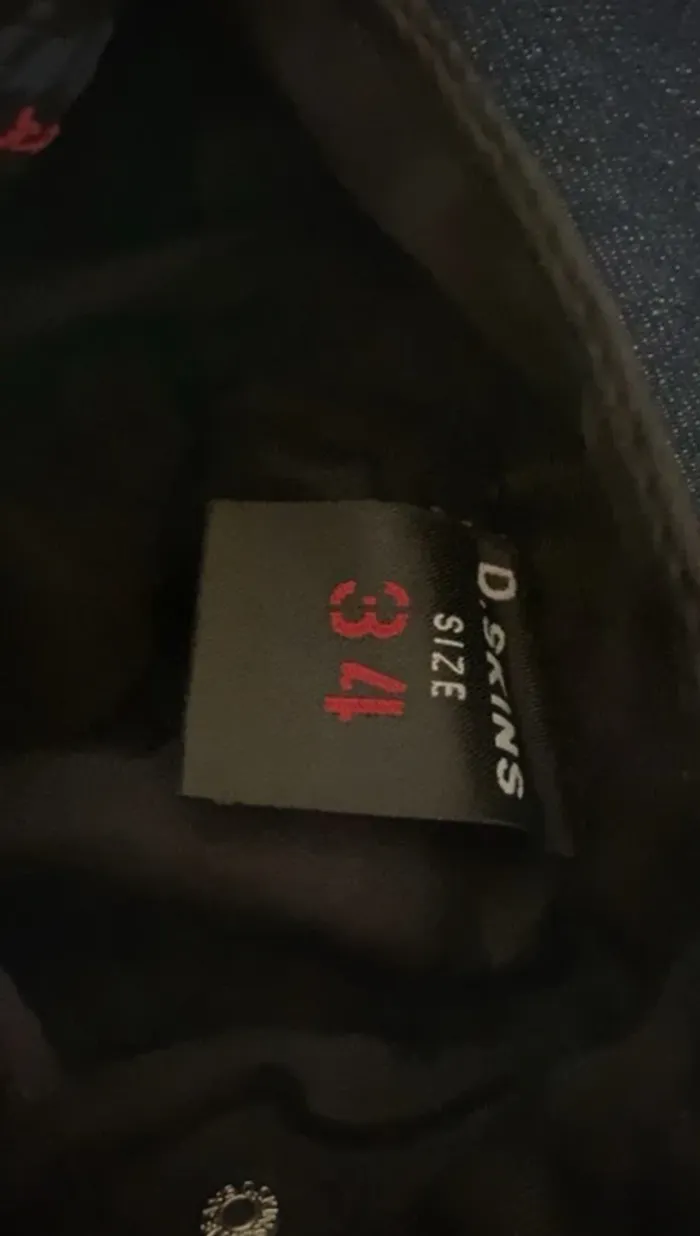 4 pantalons pour homme - photo numéro 8