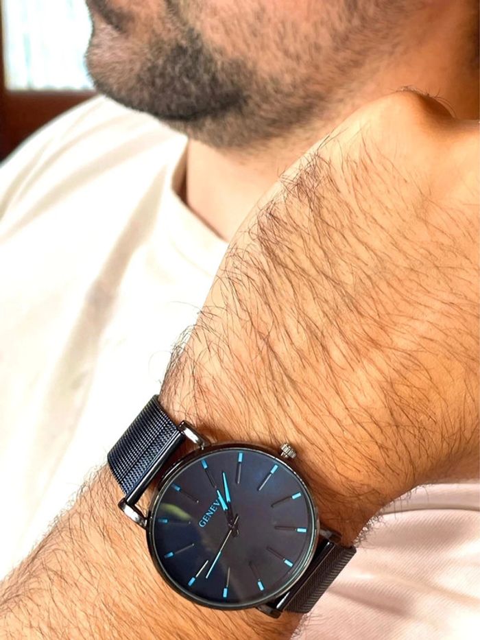 Montre chic avec cadran élégant - photo numéro 2