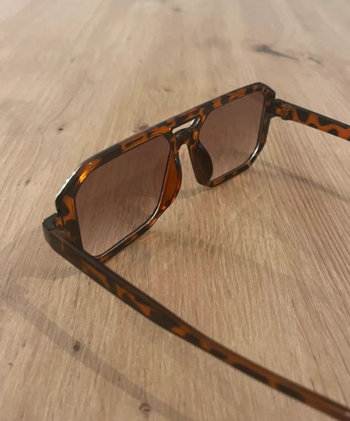 Lunettes de soleil marrons femmes vintages neuves - photo numéro 4