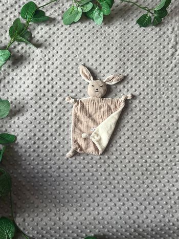 Doudou lapin personnalisé