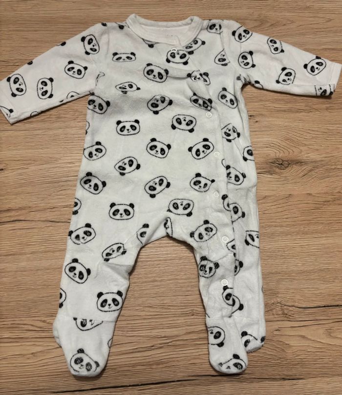 Lot 4 pyjamas 1 pièce 3 mois - photo numéro 8