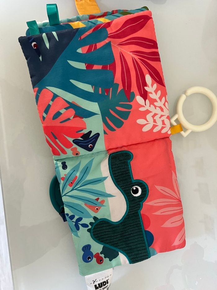 Livre d’éveil - photo numéro 4