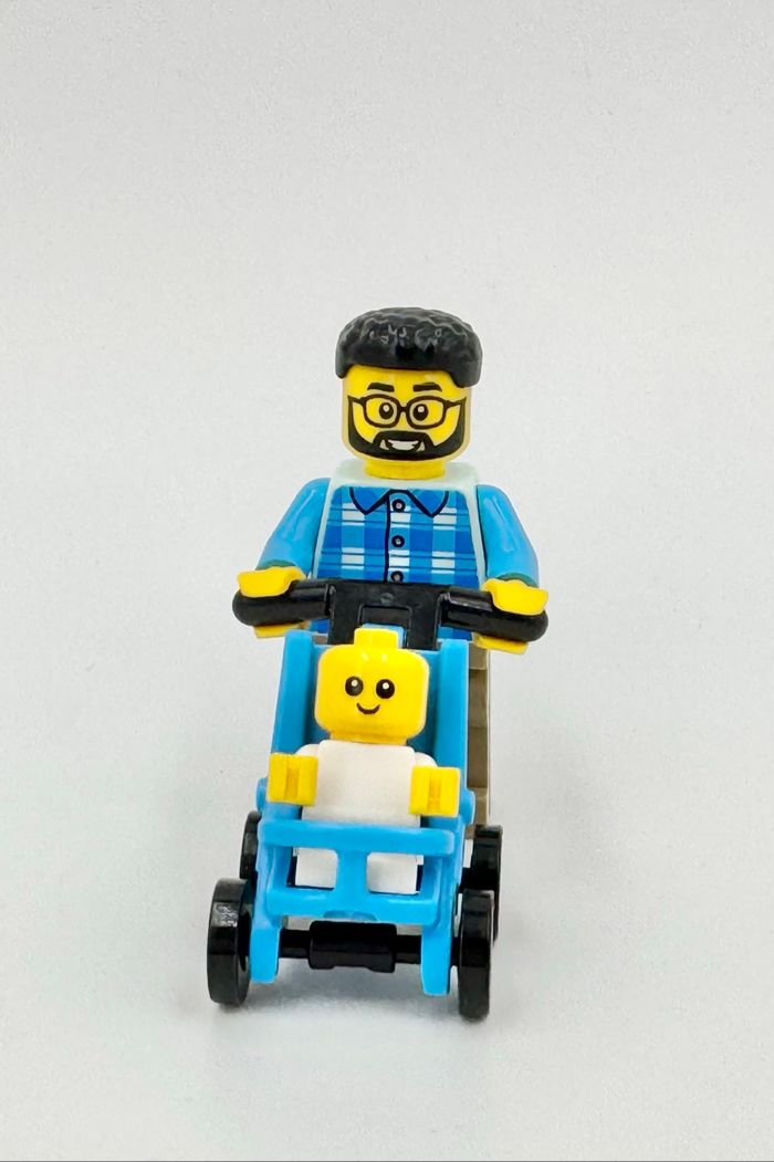 Lego City : Papa promène son Bébé dans la Poussette - NEUF - photo numéro 4