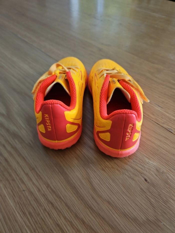Chaussures foot enfant taille 28 - photo numéro 5