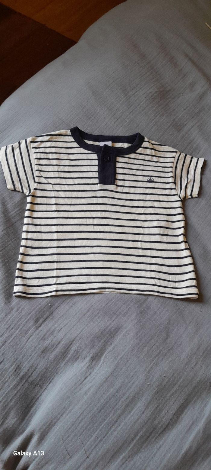T-shirt 2 ans