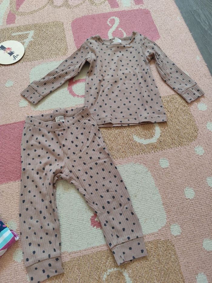 Lot pyjamas 2p H&M - photo numéro 2