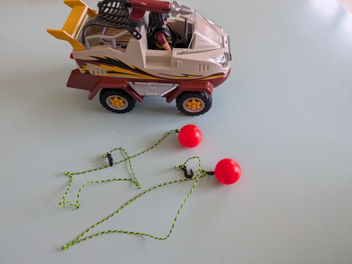 Playmobil le bandit et son véhicule amphibie - photo numéro 6