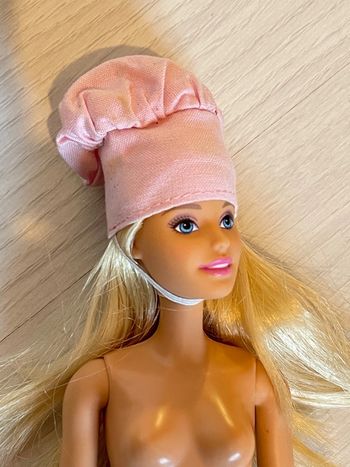 Toq de cuisine poupée barbie