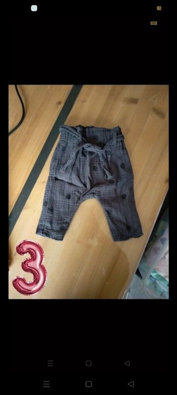 Pantalon gris à pois noirs bébé fille 3 m