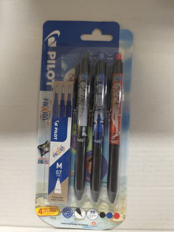 Stylos frixion naruto + recharges