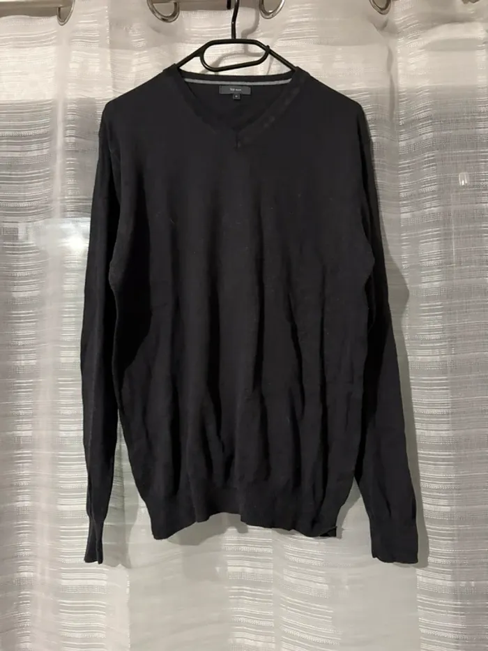 Pull gris col V