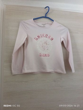 T-shirt taille 8 ans