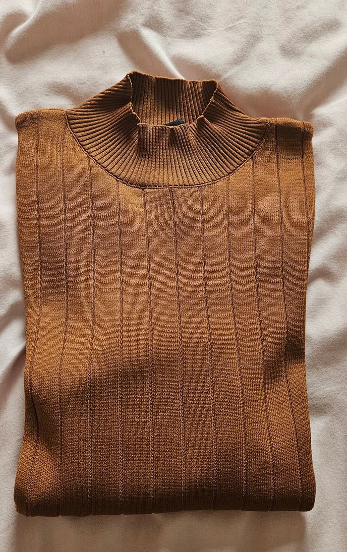 Pull marron