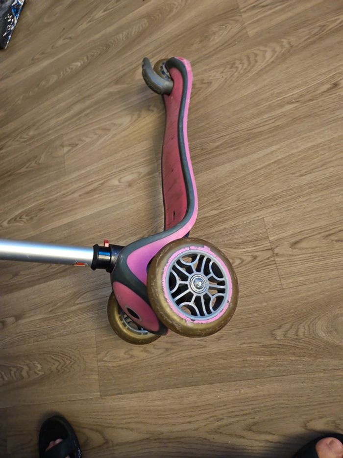 Trotinette globber - photo numéro 2