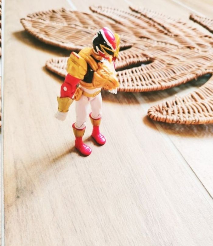 🙅 Power rangers ultra megaforce - Figurine du ranger rouge - marque Bandai - photo numéro 3