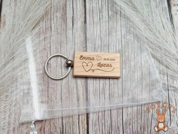 Porte clé personnalisé Saint Valentin - Prénoms et Date gravés
