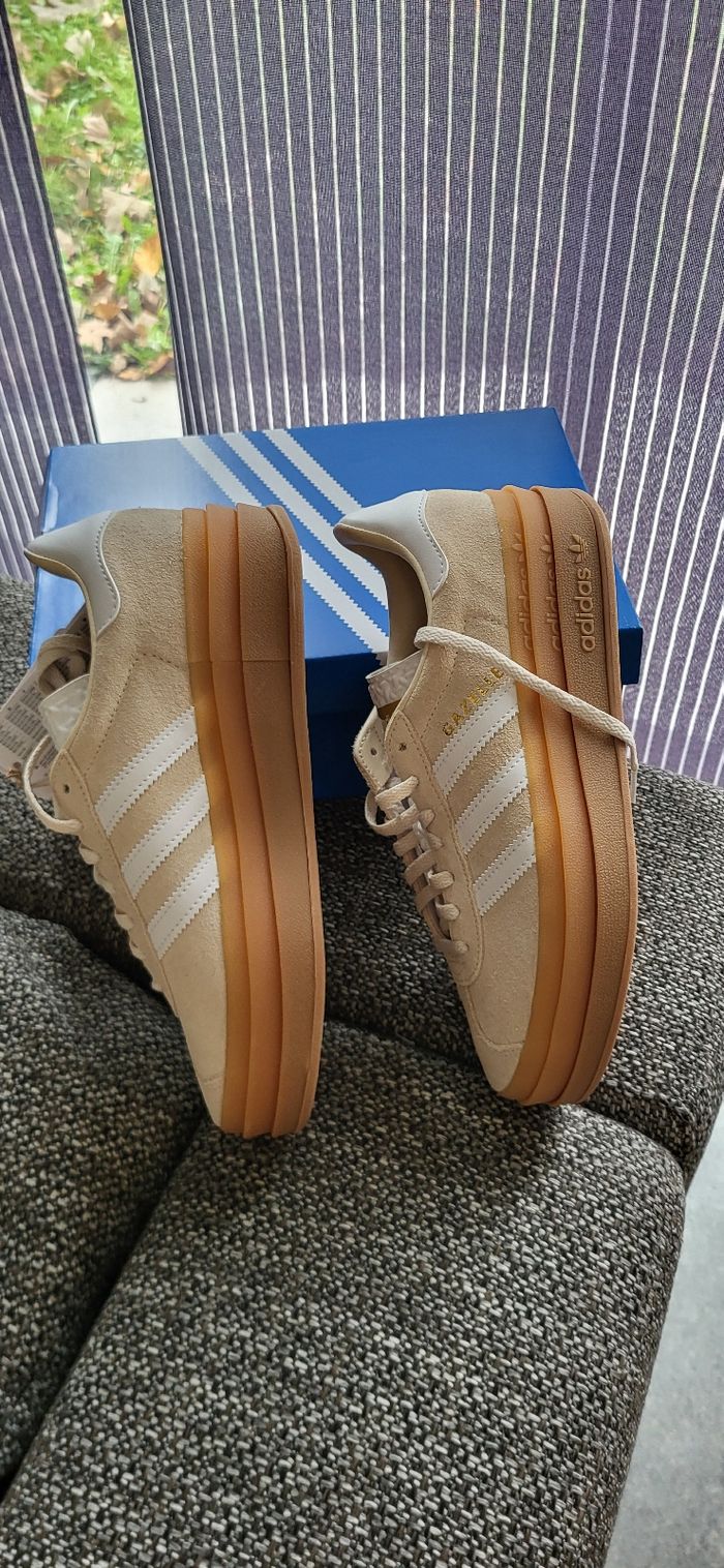 Adidas Gazelle Bold J - Taille 38 ⅔ - photo numéro 3