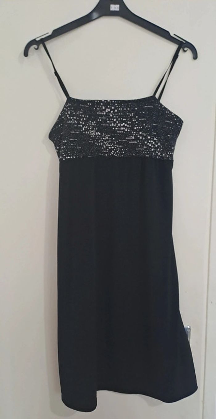 Robe de soirée fine bretelles
