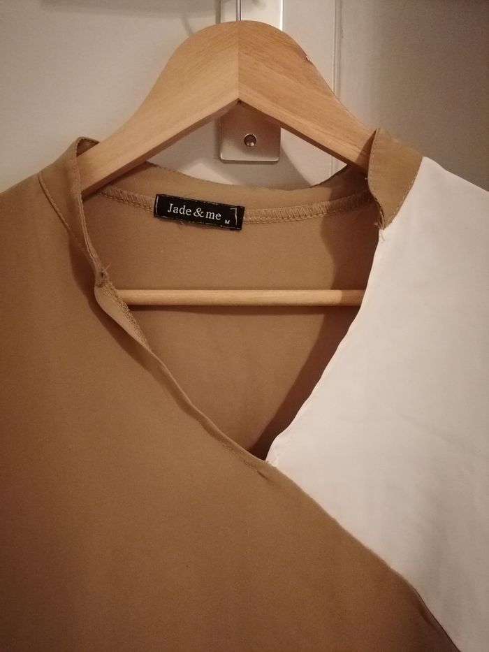 Blouse col v fine camel et blanc 38 - photo numéro 2