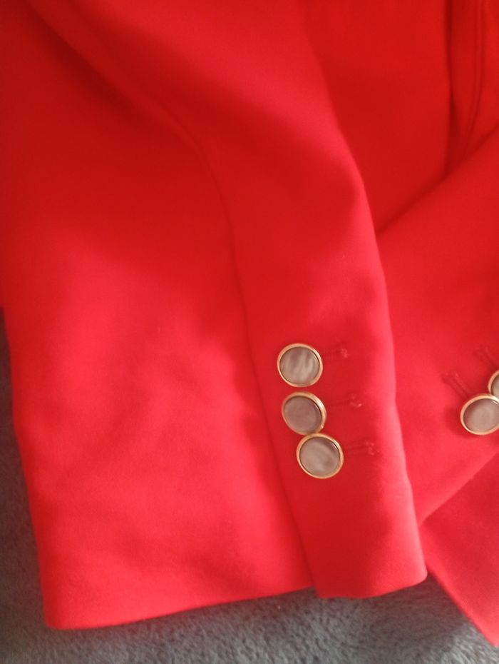 Veste rouge de chez Zara femme - photo numéro 4