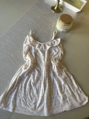 Robe à fines bretelles 4 ans Kiabi