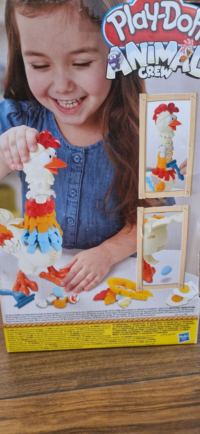 Play-Doh Animal Crew – Pate A Modeler – Plumes en Folie