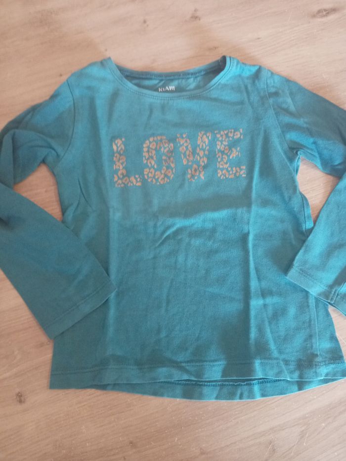 Tee shirt