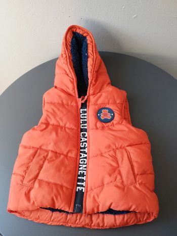 Manteau doudoune sans manche garçon taille 6 mois