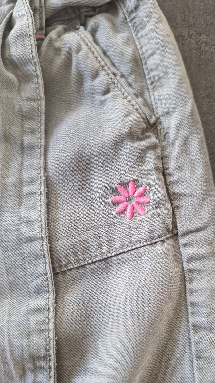 2 pantalons 1 gilet court 3 ans tbe - photo numéro 5