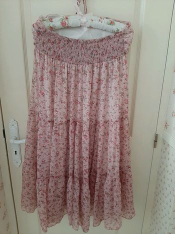 Robe fleurie rose pâle