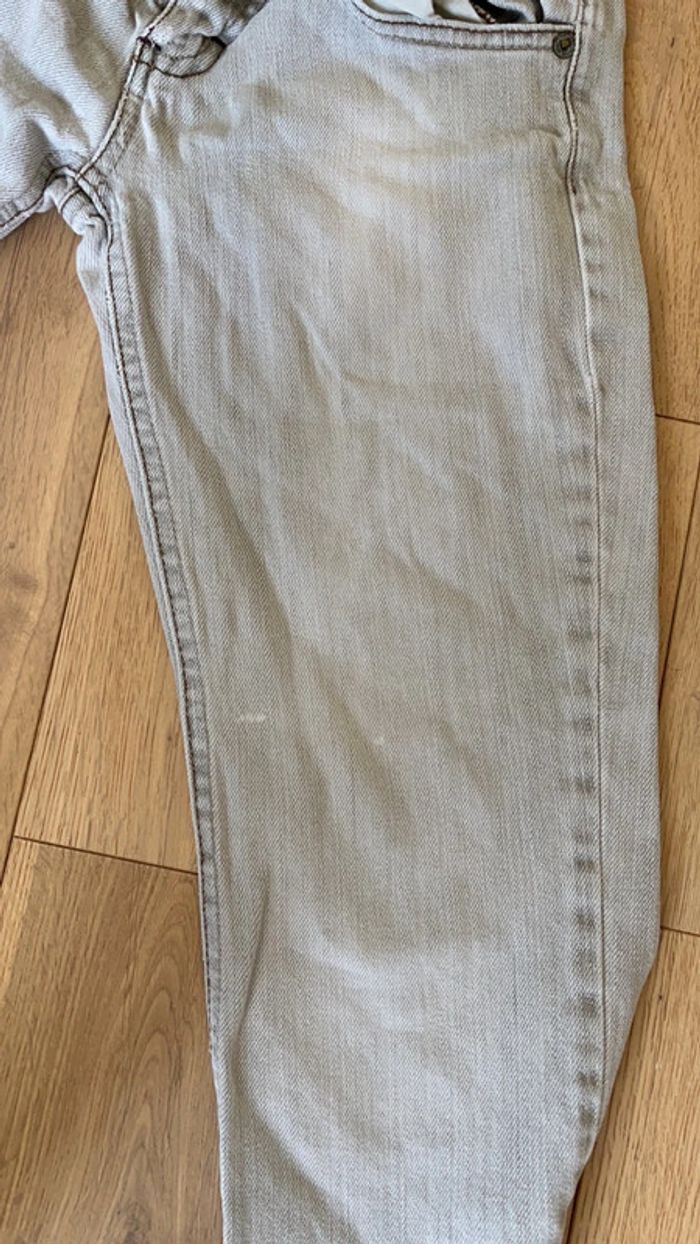 Jean gris - photo numéro 4