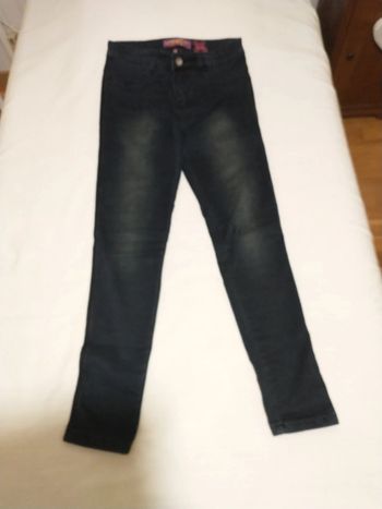 Jeans Jennifer taille 40 effet seconde peau