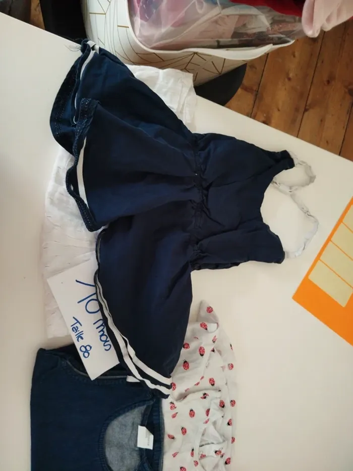 Lots de 4 robes - photo numéro 4