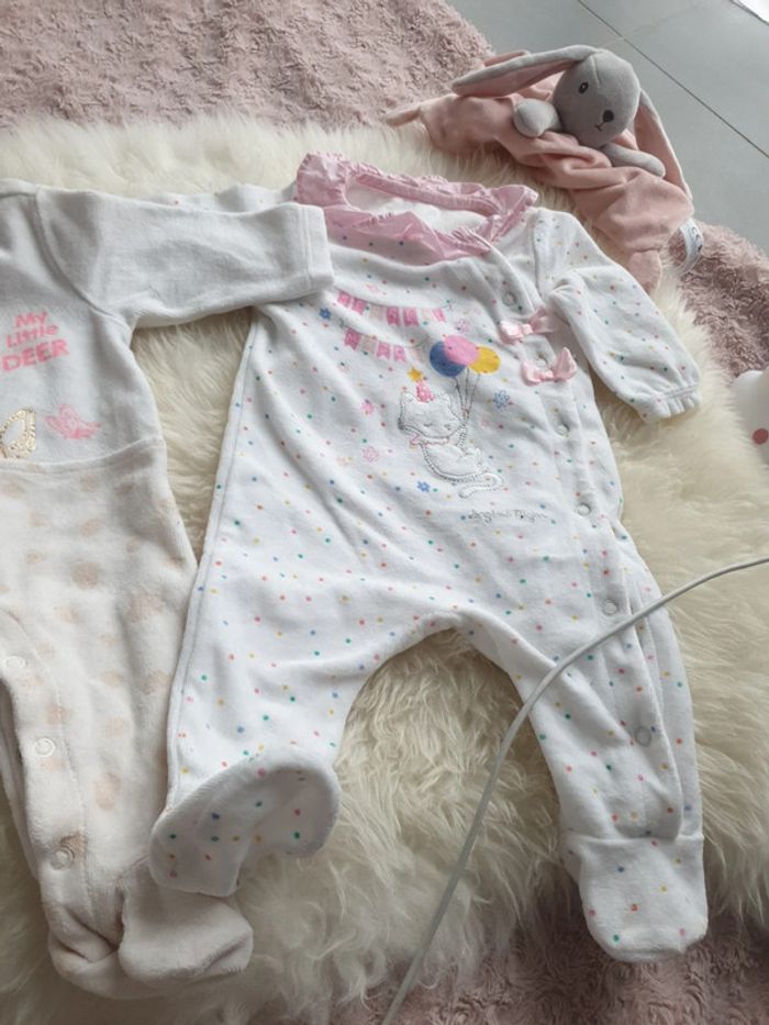 Grenouillères 1 mois fille - photo numéro 5