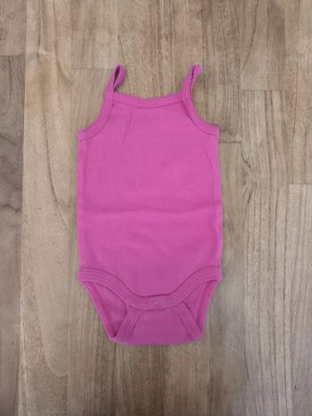 Body bretelles fines fuschia 9mois Gémo